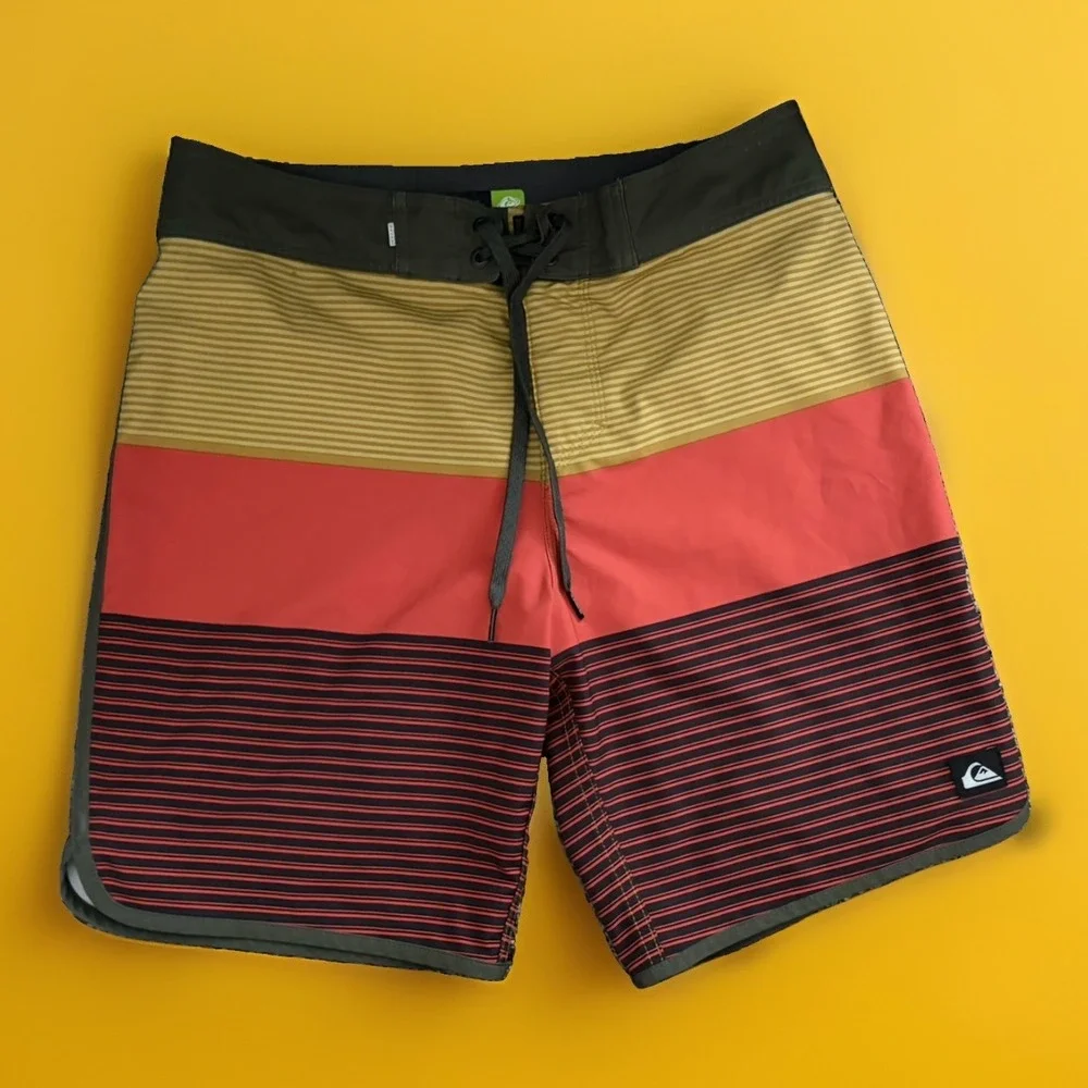 Quiksilver Highline Surfsilk Tijuana Brown Board Shorts Size 30 Men Swim Surf T